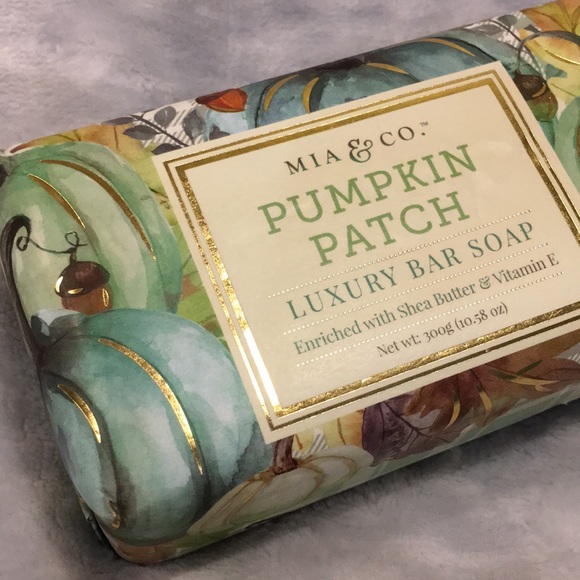 Mia & Co Scented Pumpkin Patch Luxury Soap Bar shea butter vitamin E 10.58oz NWT - Picture 12 of 13